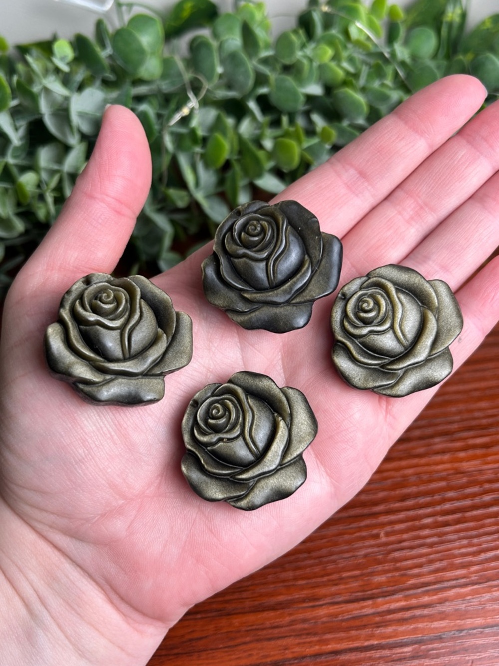 ONE Gold Sheen Obsidian Rose Carving